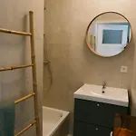 公寓 Centrally Located Close To The 奥斯滕德