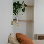 公寓 Centrally Located Close To The