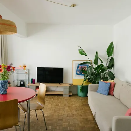 Centrally Located Close To The * Ostende