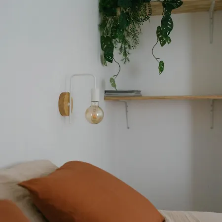 Centrally Located Close To The Остенде