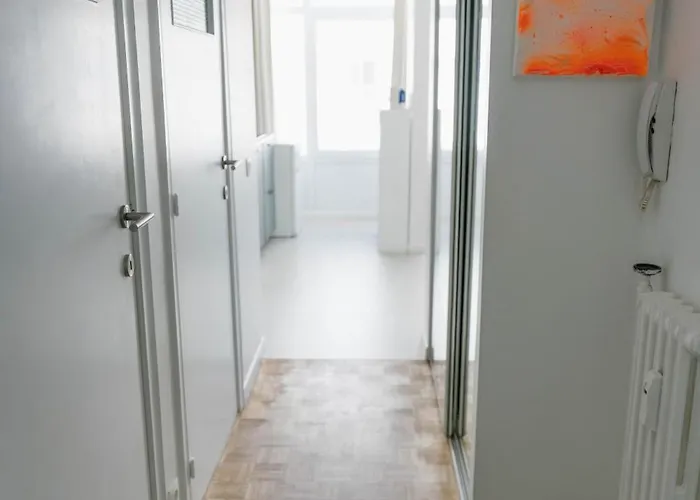 Centrally Located Close To The * Oostende